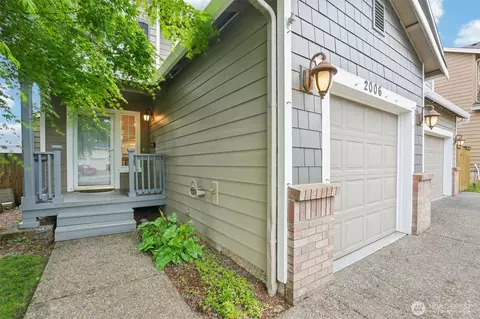 Exterior - 2006 NW Fargo Loop, Camas, WA 98607 photo 2 of 11
