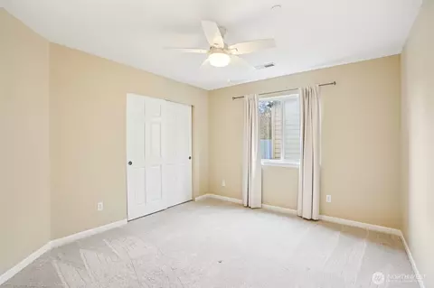Bedroom - 2006 NW Fargo Loop, Camas, WA 98607 photo 6 of 7