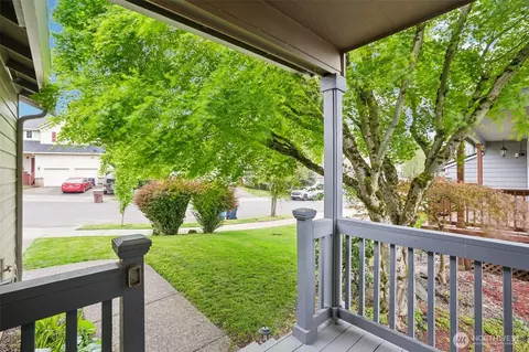 Exterior - 2006 NW Fargo Loop, Camas, WA 98607 photo 3 of 11