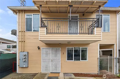 3317 Claremont Ave S, Seattle, WA 98144
