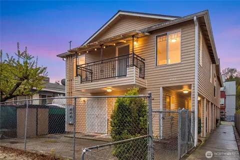 3317 Claremont Ave S, Seattle, WA 98144