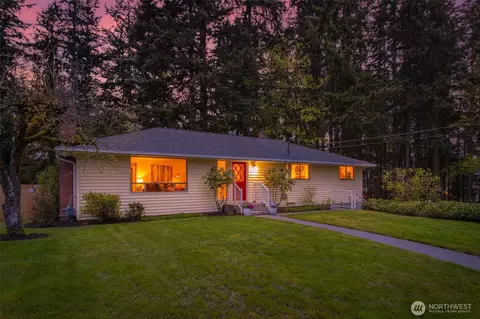 Exterior - 5402 West Dr, Everett, WA 98203 photo 17 of 17