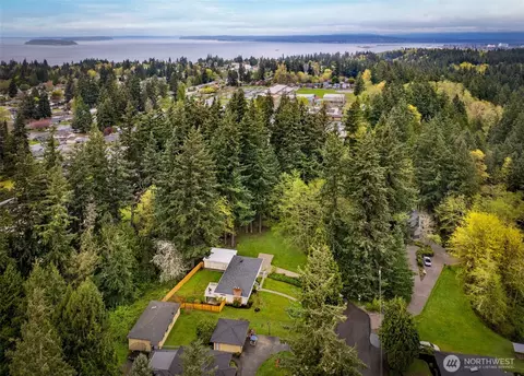 View/Area - 5402 West Dr, Everett, WA 98203 photo 2 of 3