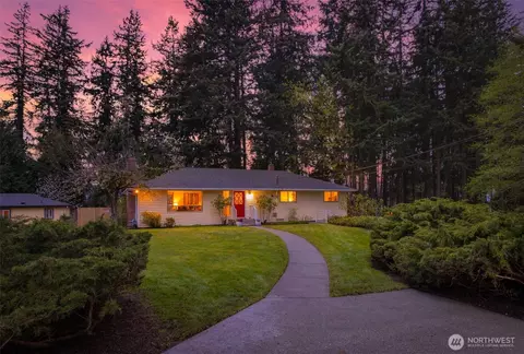 5402 West Dr, Everett, WA 98203
