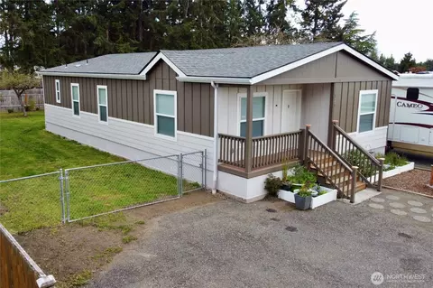 121 Cottonwood Ln, Sequim, WA 98382