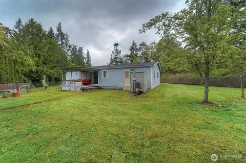 12649 NE Virginia Ct, Kingston, WA 98346