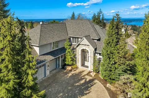 17120 SE 58th St, Bellevue, WA 98006