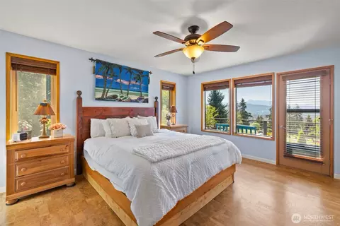 Bedroom - 465 Quails Roost Rd, Sequim, WA 98382 photo 1 of 3