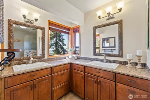 Bath - 465 Quails Roost Rd, Sequim, WA 98382 photo 1 of 5