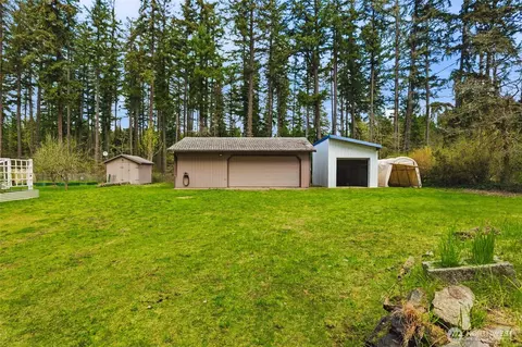 Exterior - 3719 260th St E, Spanaway, WA 98387 photo 11 of 14