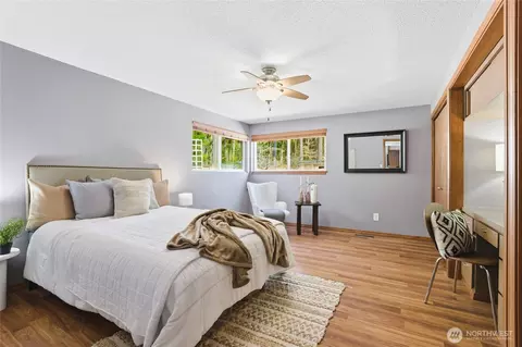 Bedroom - 3719 260th St E, Spanaway, WA 98387 photo 4 of 5