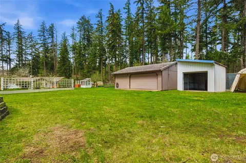 Exterior - 3719 260th St E, Spanaway, WA 98387 photo 12 of 14