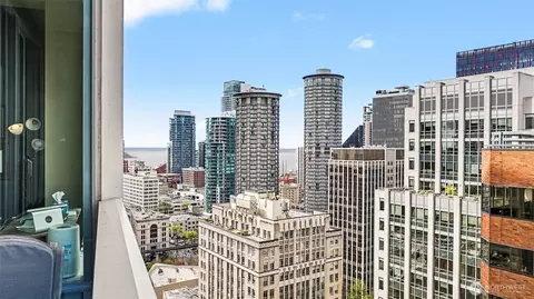 737 Olive Way #2301, Seattle, WA 98101