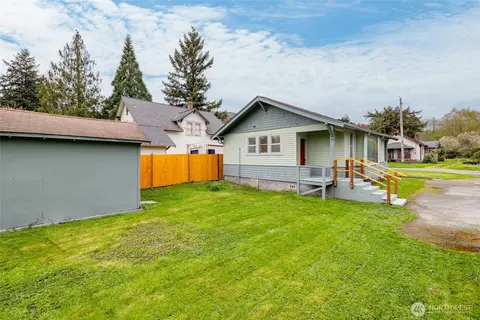 12372 Bartl St, Clear Lake, WA 98235