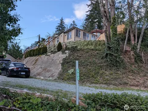 502 Lakeside Dr, Sedro Woolley, WA 98284