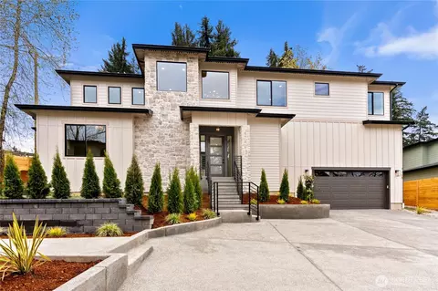 1305 Maine Ct, Milton, WA 98354