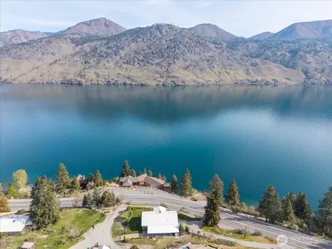 104 Mirage Ln, Chelan, WA 98816