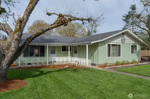 128 Robbins St, Woodland, WA 98674