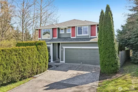 Exterior - 3206 96th Pl SE, Everett, WA 98208 photo 5 of 7
