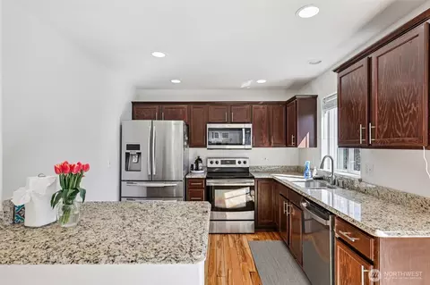 Kitchen - 3206 96th Pl SE, Everett, WA 98208 photo 2 of 2