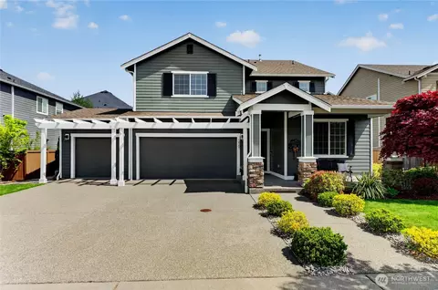 14207 Overlook Dr E, Bonney Lake, WA 98391