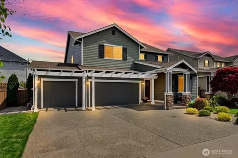 14207 Overlook Dr E, Bonney Lake, WA 98391