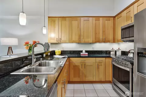 Kitchen - 75 Pine St #212, Edmonds, WA 98020 photo 4 of 5