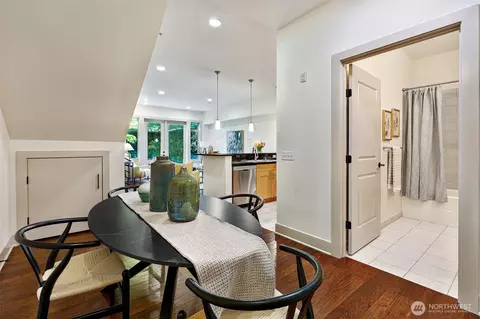 Dining - 75 Pine St #212, Edmonds, WA 98020 photo 1 of 2