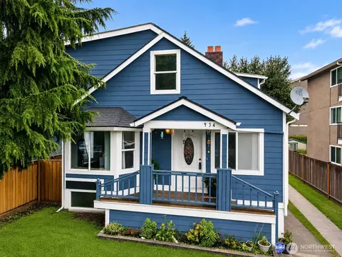 934 N 100th St, Seattle, WA 98133