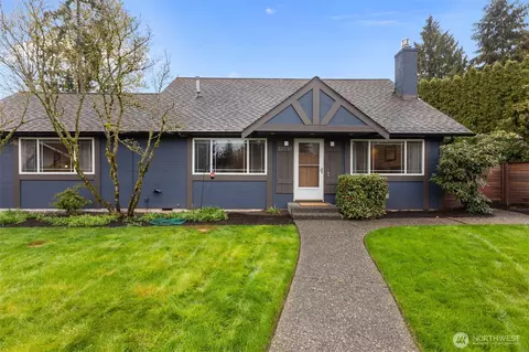 22720 2nd Pl W, Bothell, WA 98021