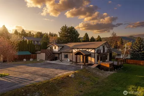 10285 Ski Hill Dr, Leavenworth, WA 98826