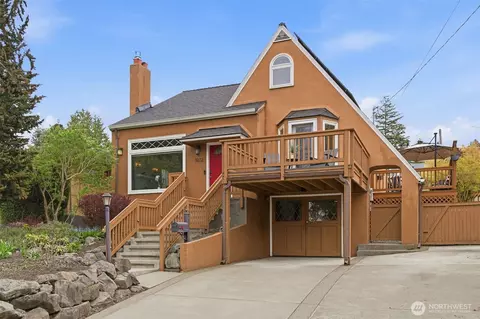 9272 Fauntleroy Way SW, Seattle, WA 98136