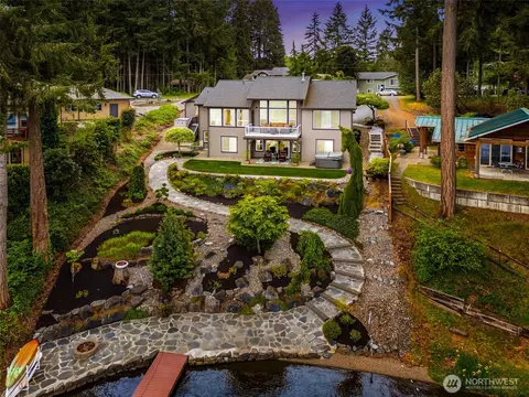 3800 Long Lake Dr SE, Olympia, WA 98503