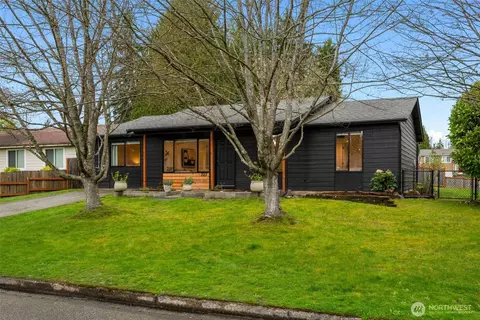 Exterior - 327 213 Pl SW, Bothell, WA 98021 photo 2 of 7