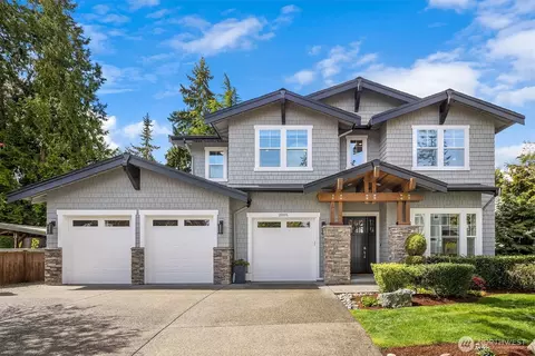 2005 105th Ave NE, Bellevue, WA 98004