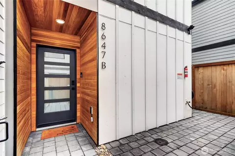 8647 B 18th Ave SW, Seattle, WA 98106