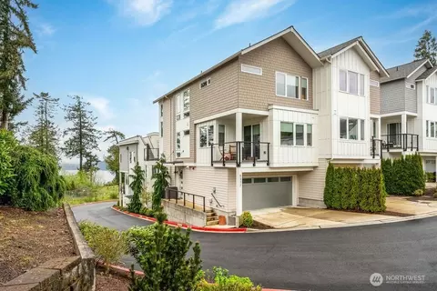 5317 80th Pl SW #1, Mukilteo, WA 98275