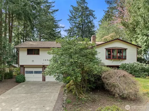 10514 90th Ave SW, Lakewood, WA 98498