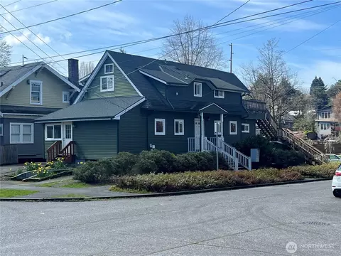 809 NE 62nd St, Seattle, WA 98115