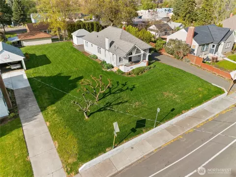 View/Area - 965 E Alder St, Walla Walla, WA 99362 photo 1 of 3
