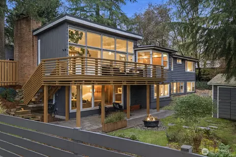 3102 NE 195th St, Lake Forest Park, WA 98155