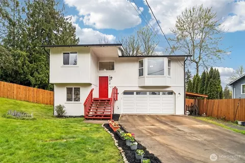 20414 Larita Dr E, Bonney Lake, WA 98391