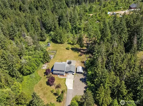 200 Peter Hagen Rd NW, Seabeck, WA 98380