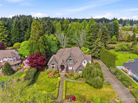 2904 Benjamin Ct SE, Olympia, WA 98501