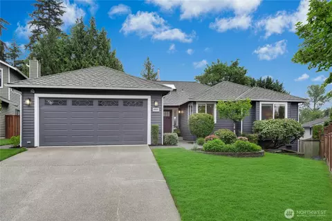 4909 NE 21st St, Renton, WA 98059