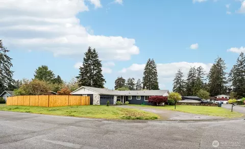 6202 84th St SW, Lakewood, WA 98499