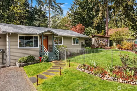 19047 87th Pl SW, Vashon, WA 98070