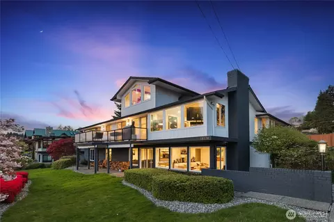 18174 Brittany Dr SW, Normandy Park, WA 98166