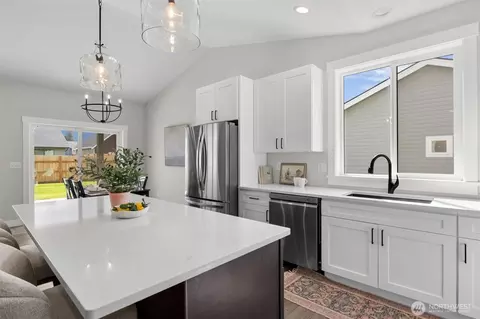 Kitchen - 706 E 4th St, Nooksack, WA 98276 photo 3 of 3
