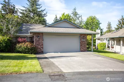 2016 Creekside Ln, Anacortes, WA 98221